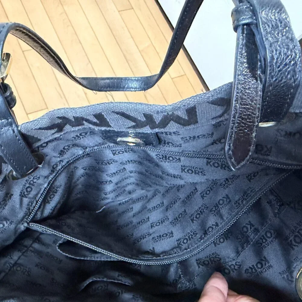 Michael Kors Black Leather Monogram Jet Set Grab Shoulder Tote Bag